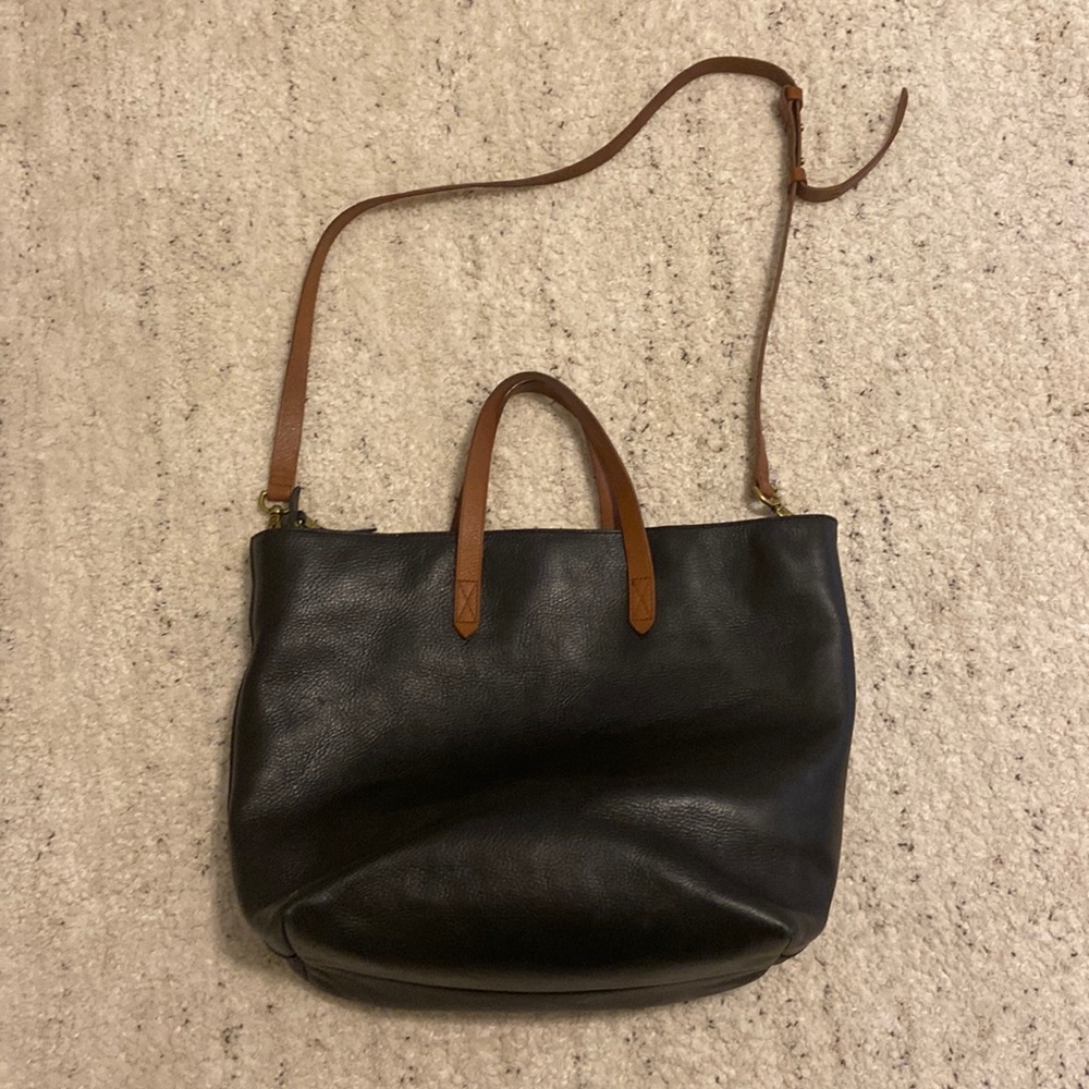 Medium zip transport carry all bag, black/brown